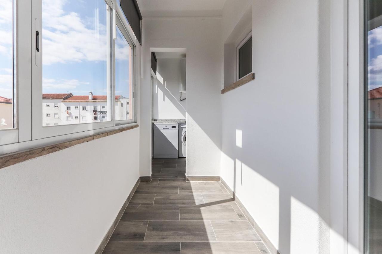 Vita Portucale ! Almada Balcony Ngoại thất bức ảnh